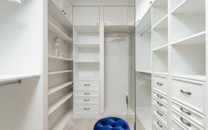Lemari & Walk-in Closet